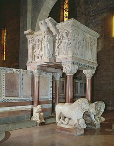 Saarnatuoli (marmori)